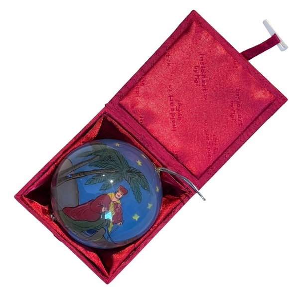 Figi “Inside Art”  Magi Follows The Star Christmas Hand Painted Glass Ornament - Picture 2 of 10